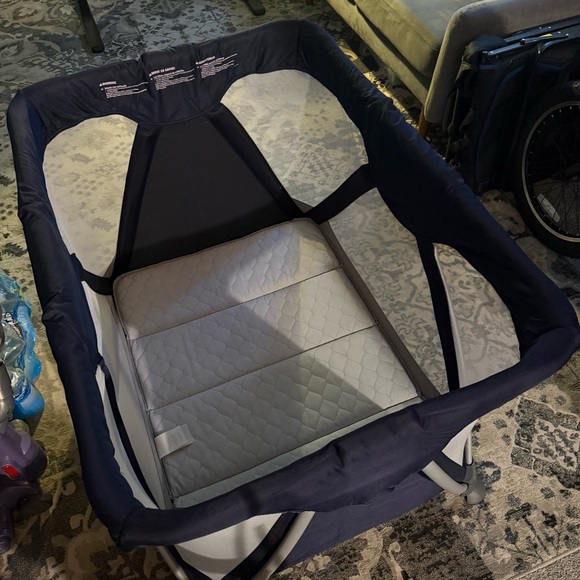 Nuna Other - Nuna Pack and Play Travel Crib w/ Mattress & Carry Bag – Navy – Clean